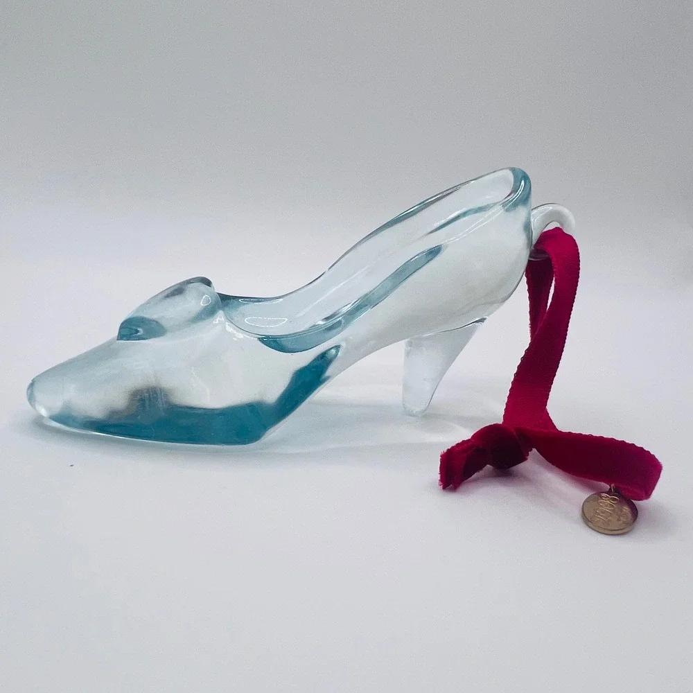 DISNEY Sketchbook‎ Ornament Cinderella's Glass Slipper 2008 Disney Store Xmas